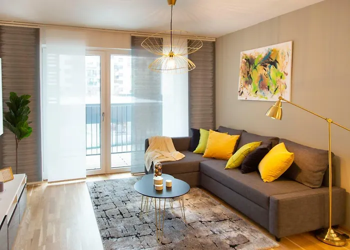 Cozy & Cool * 5 Min To Center Apartment